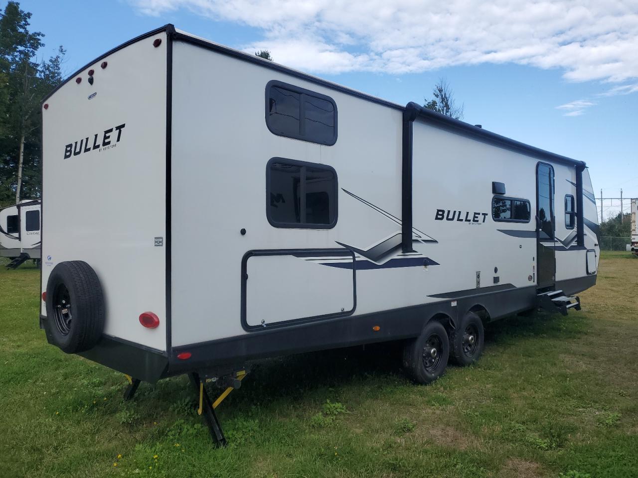 Lot #3290162204 2024 KEYSTONE BULLET