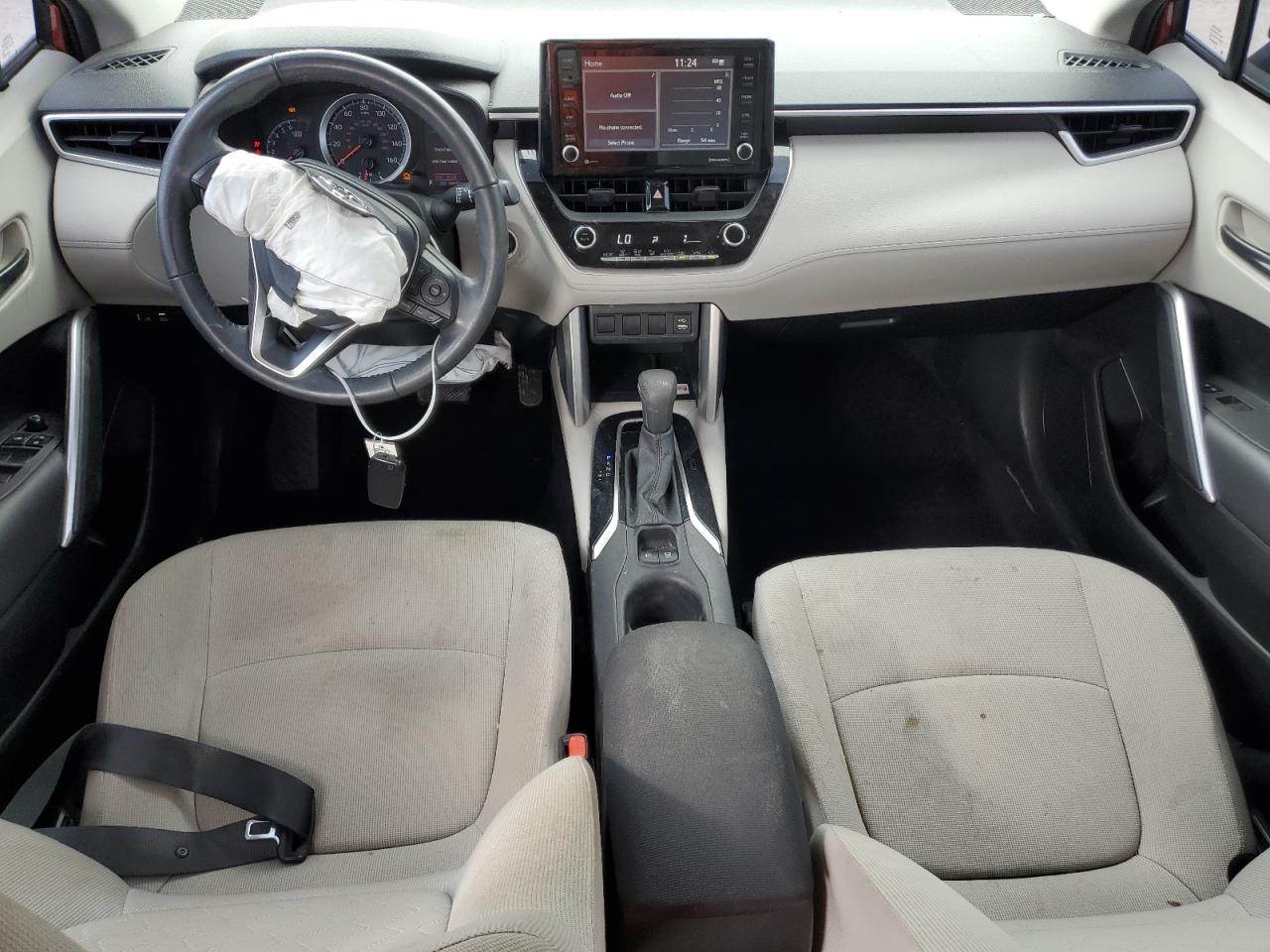 TOYOTA COROLLA CROSS LE