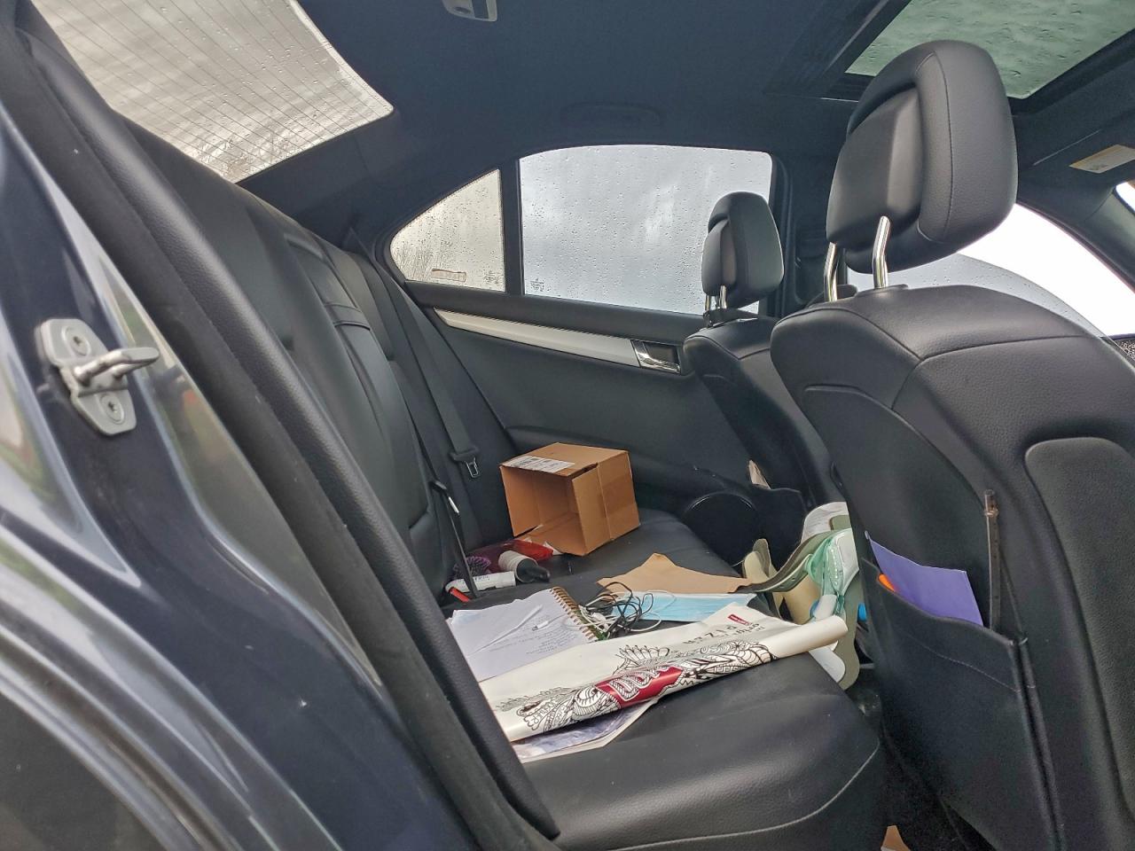 MERCEDES-BENZ C-CLASS 300