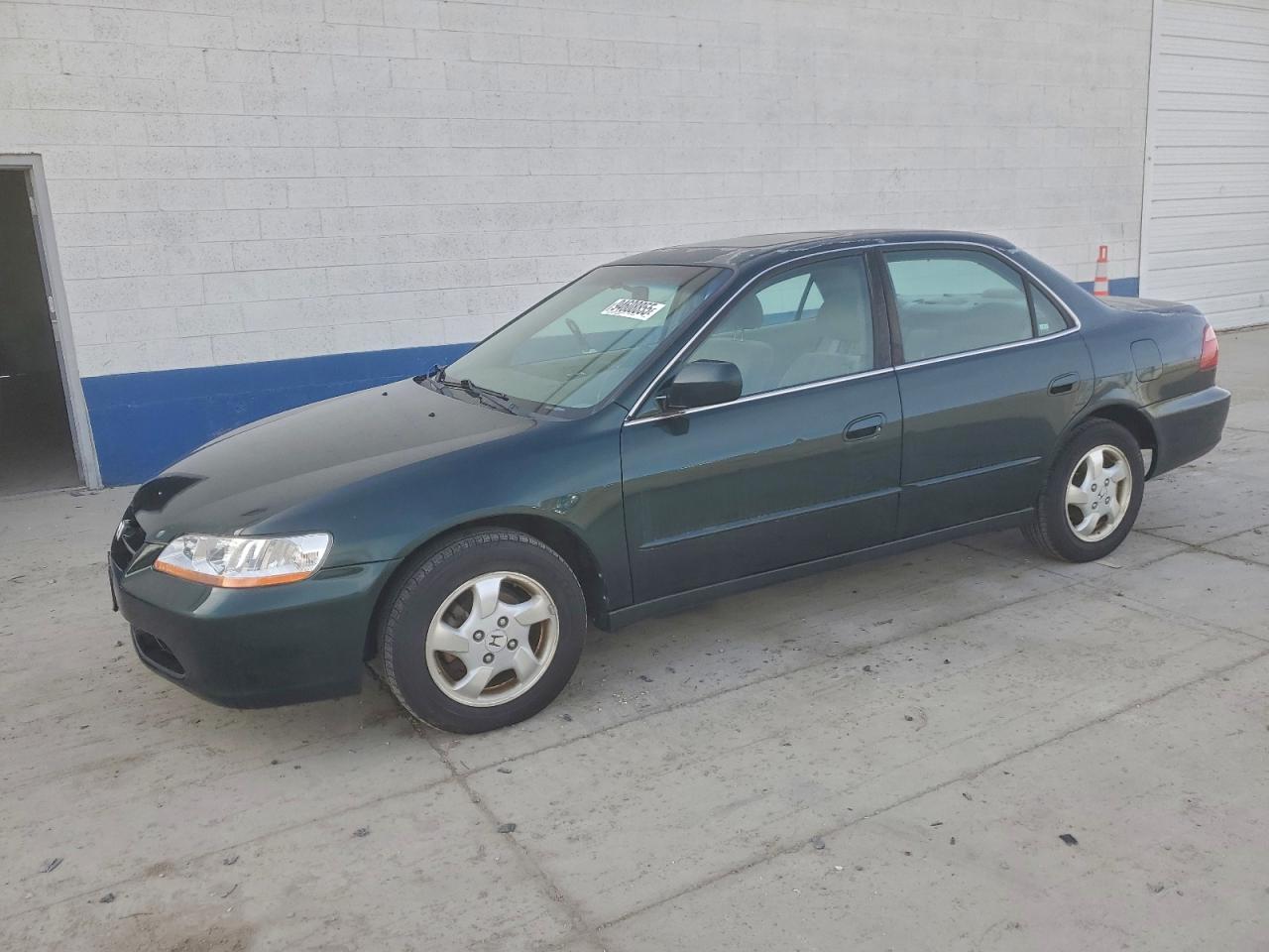 Lot #3298131130 2000 HONDA ACCORD EX