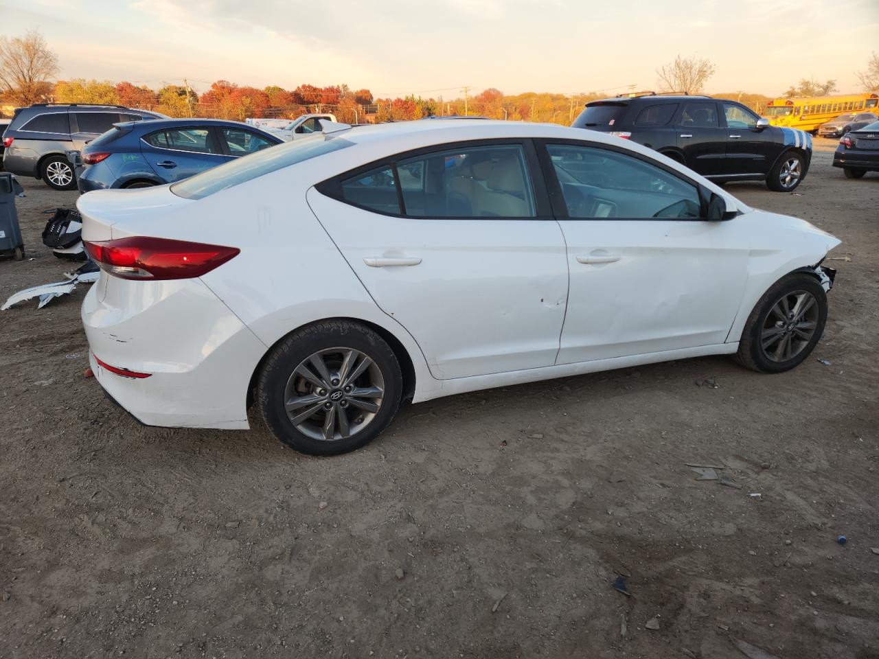 HYUNDAI ELANTRA SEL