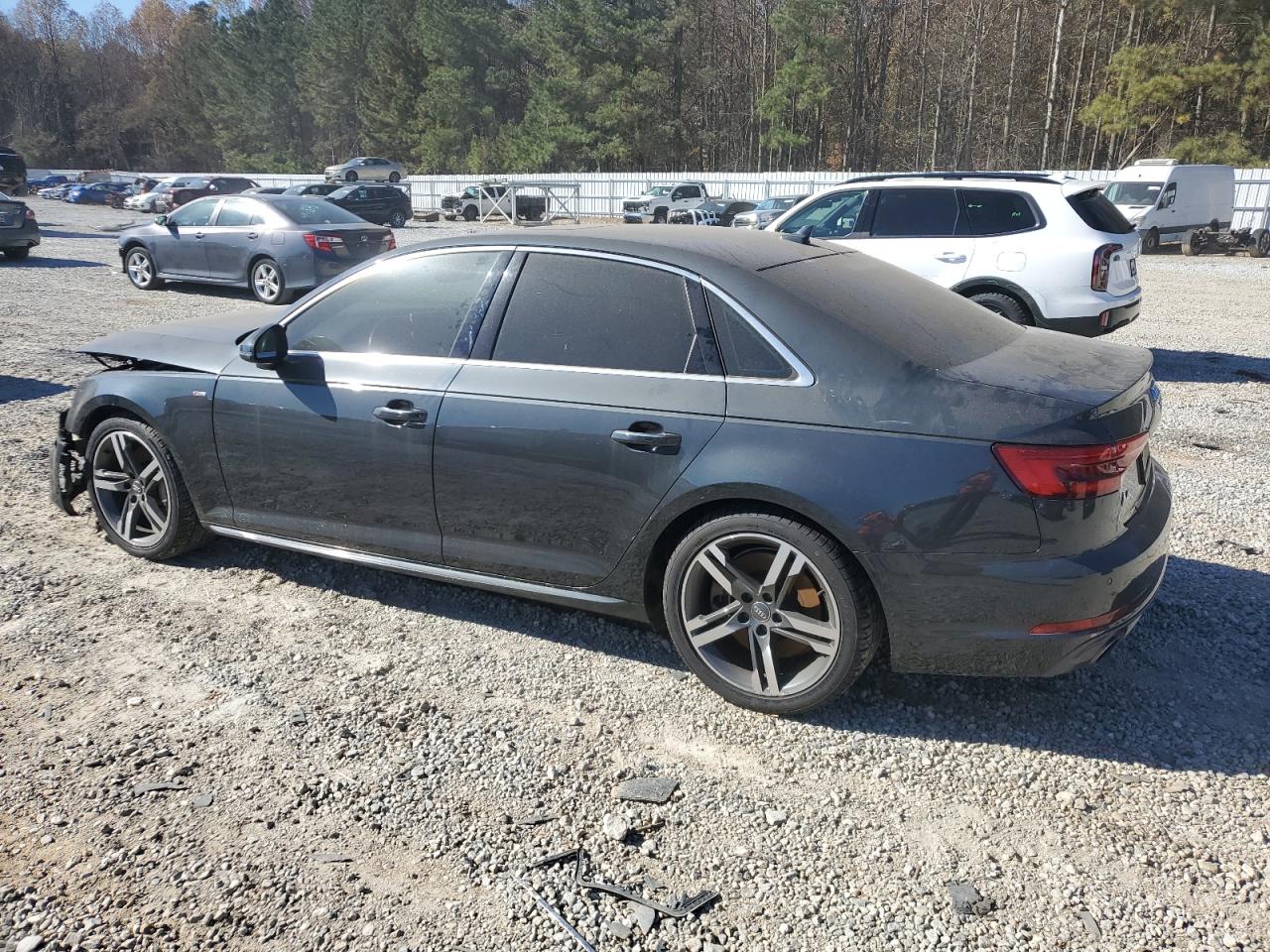 AUDI A4 PREMIUM PLUS