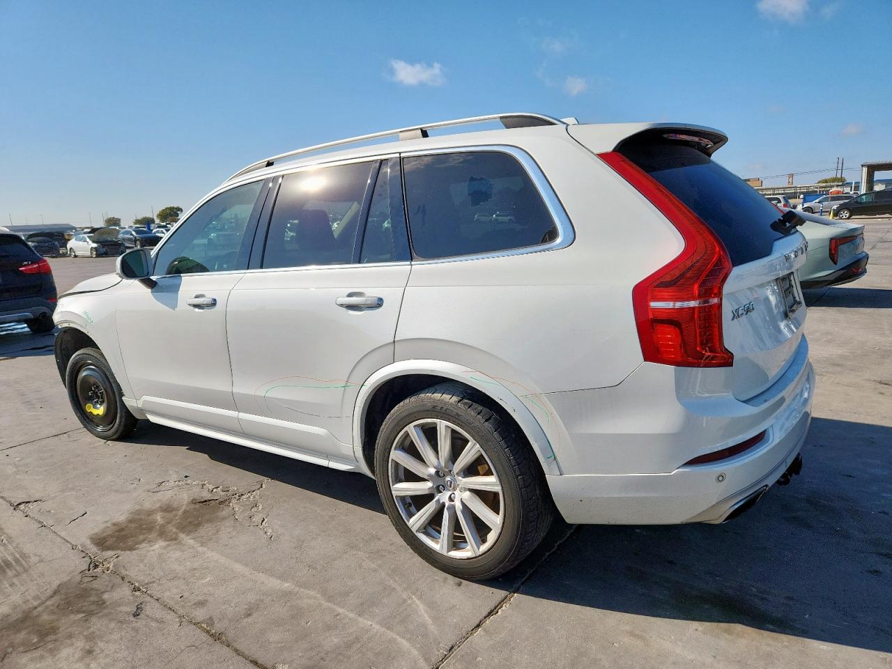VOLVO XC90 T6