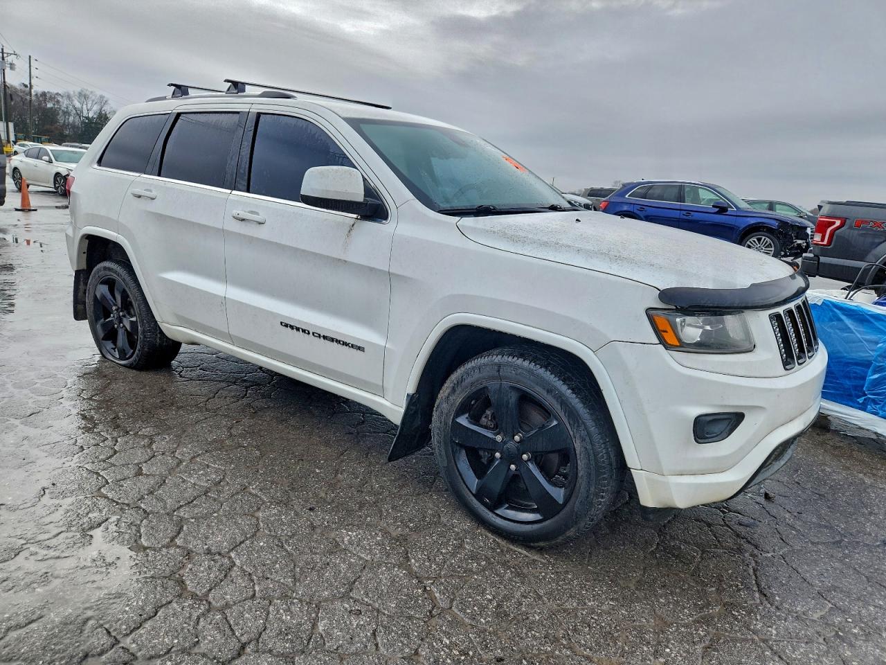 JEEP GRAND CHEROKEE LAREDO