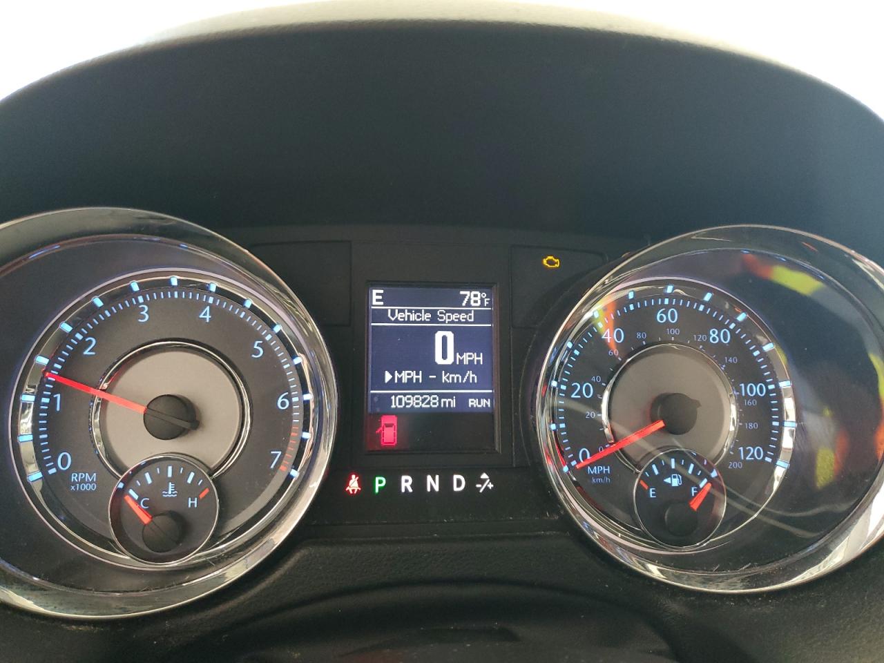 CHRYSLER TOWN & COUNTRY TOURING