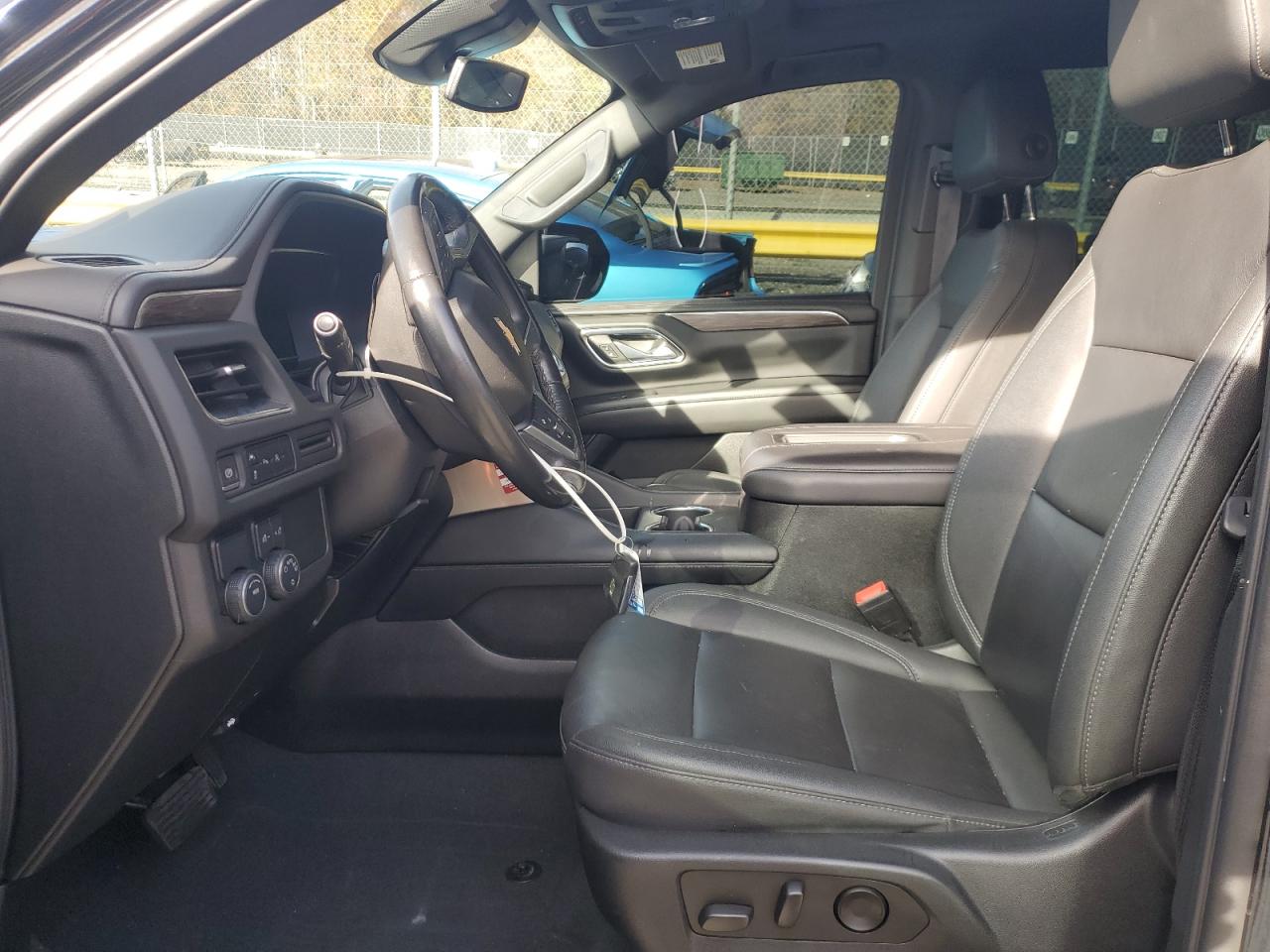 CHEVROLET SUBURBAN C1500 LT