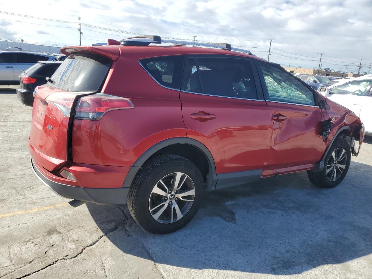 TOYOTA RAV4 XLE