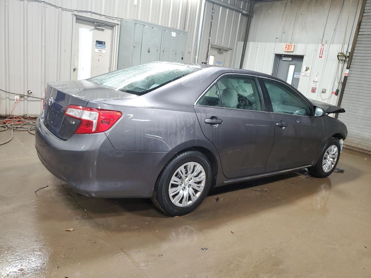 TOYOTA CAMRY L