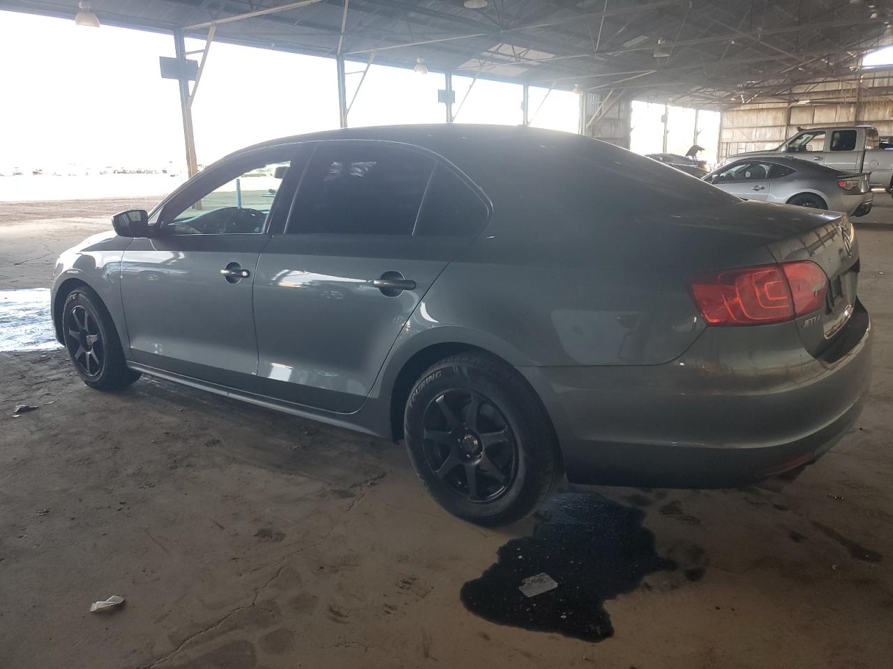 VOLKSWAGEN JETTA BASE