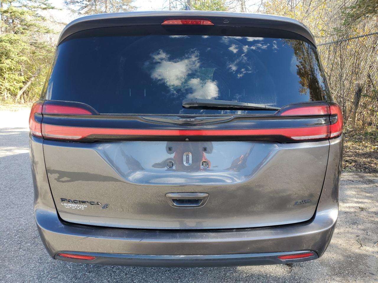CHRYSLER PACIFICA TOURING