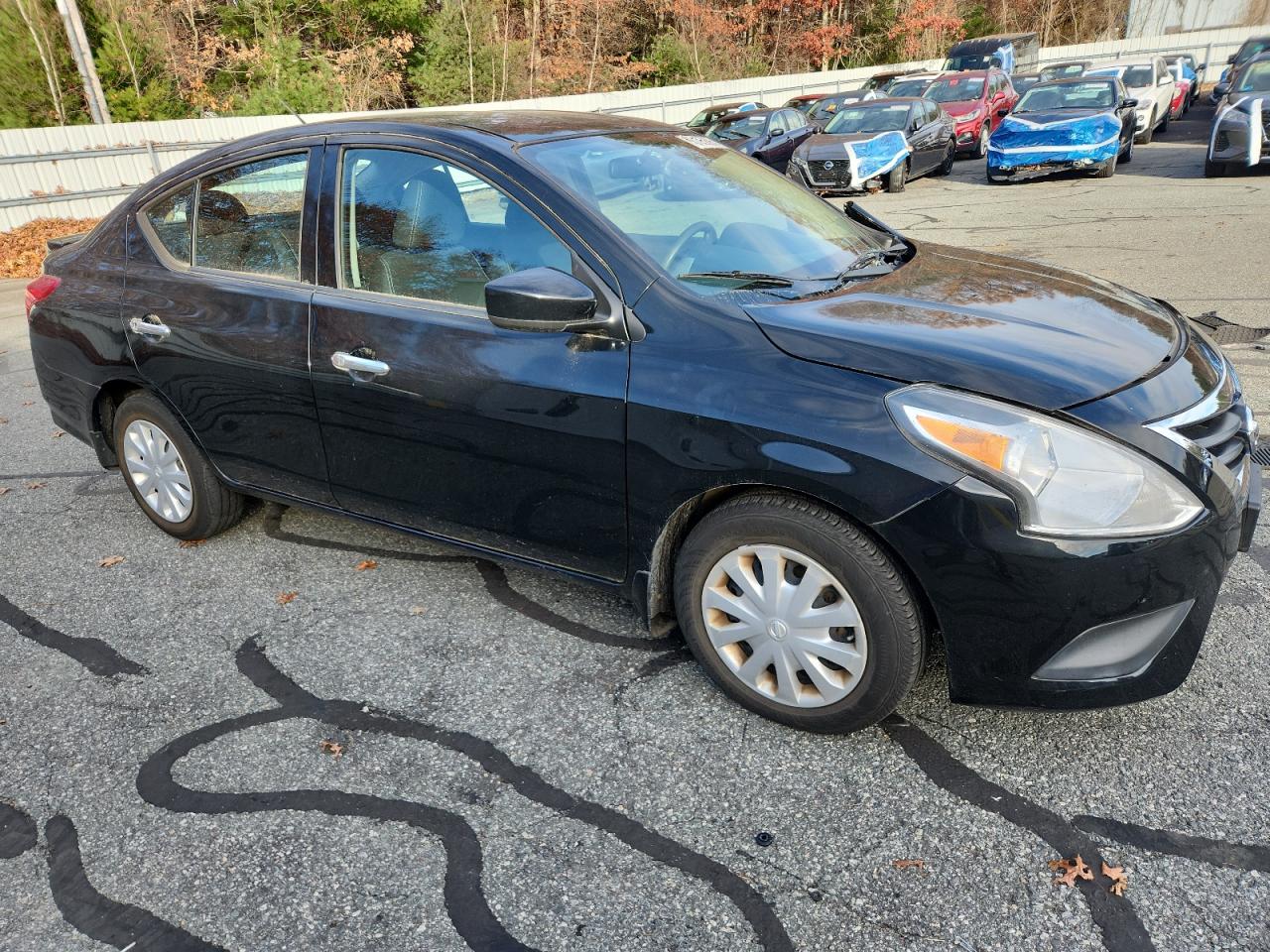 NISSAN VERSA S
