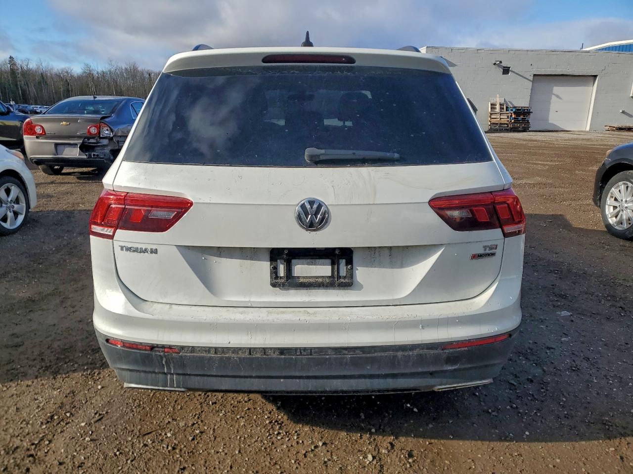 VOLKSWAGEN TIGUAN SE