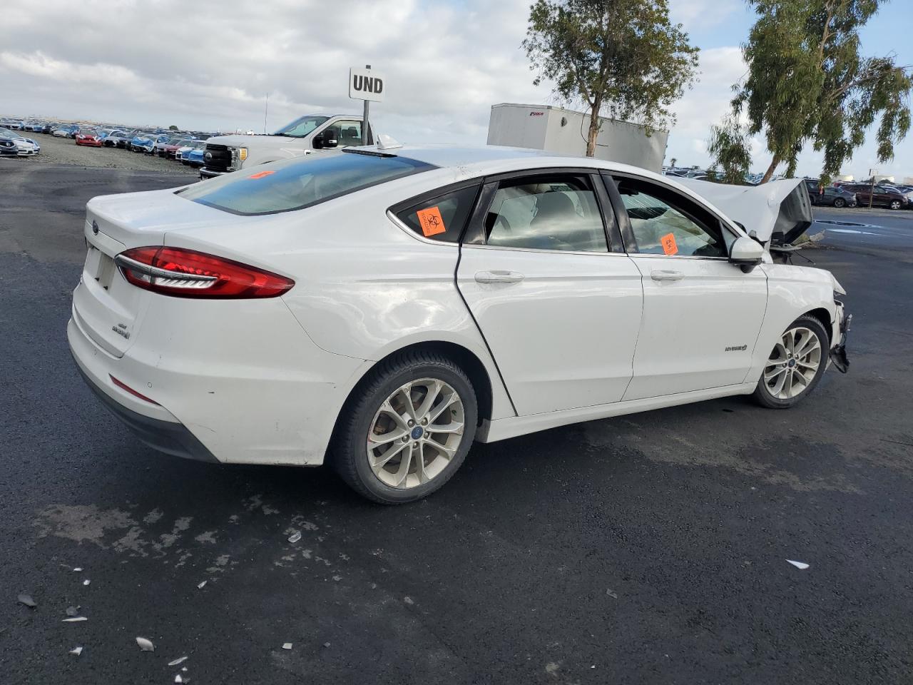 FORD FUSION SE