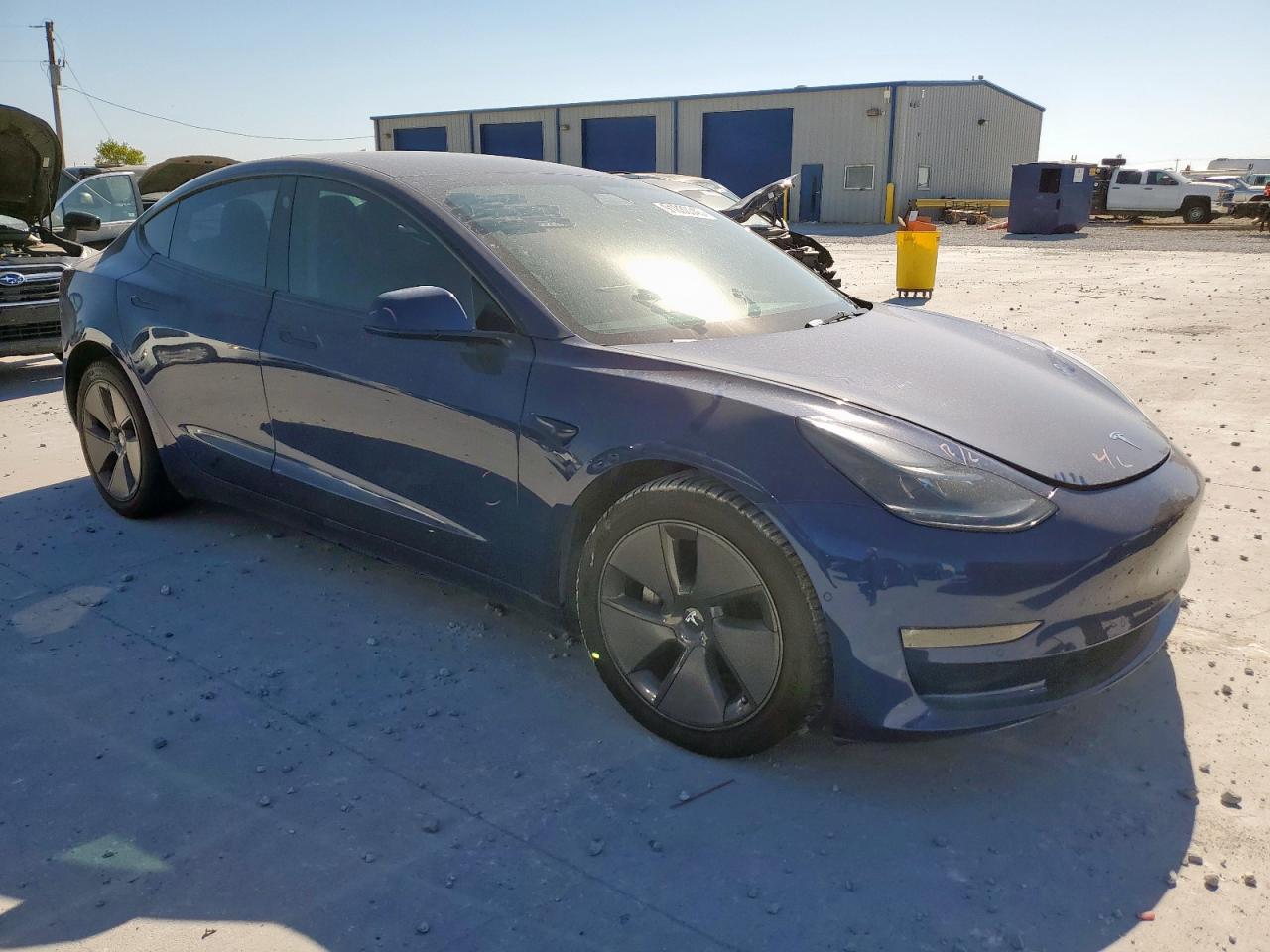 Lot #3317103989 2022 TESLA MODEL 3
