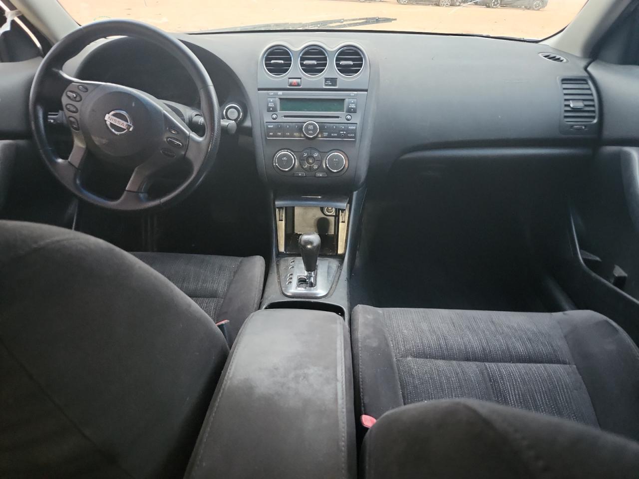 NISSAN ALTIMA BASE