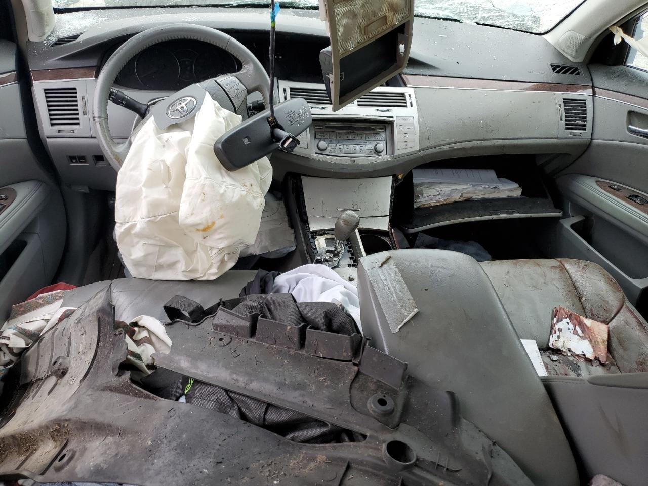 Lot #3298024142 2008 TOYOTA AVALON XL