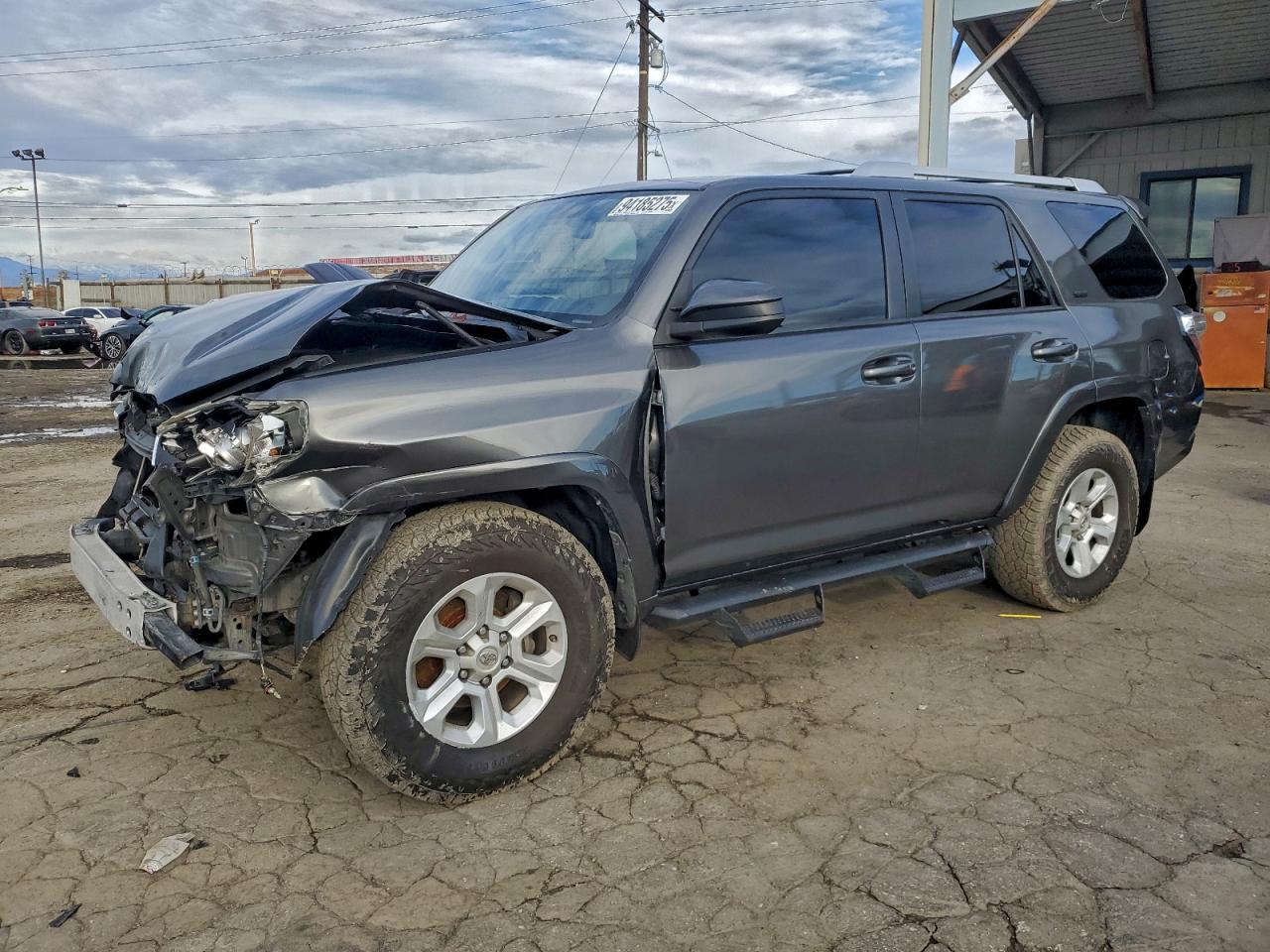 TOYOTA 4RUNNER SR5
