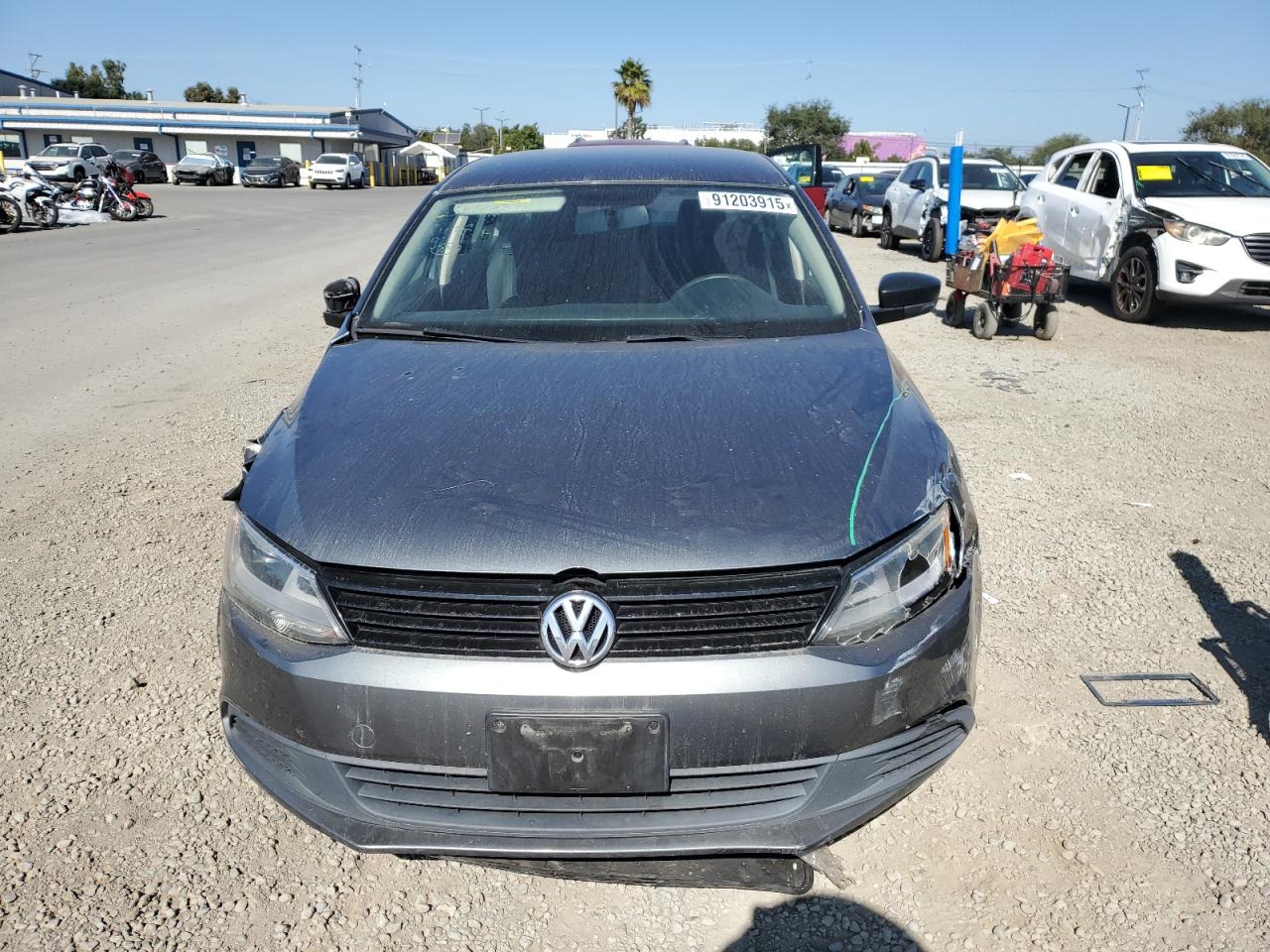 VOLKSWAGEN JETTA BASE