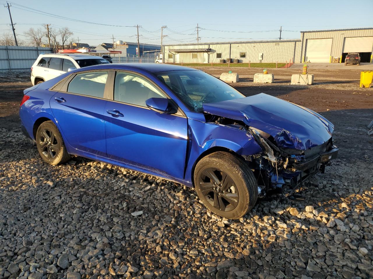 HYUNDAI ELANTRA BLUE