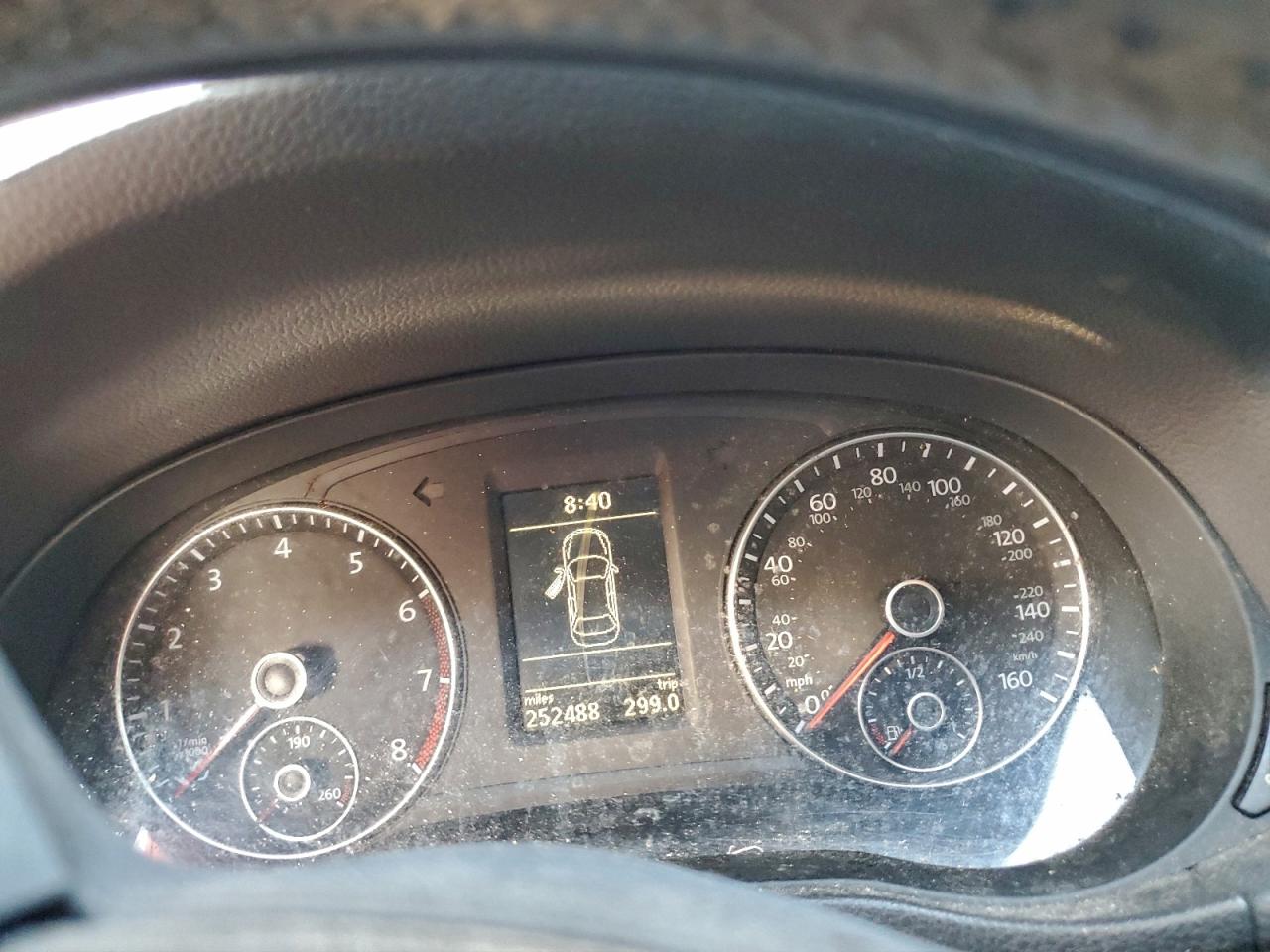 VOLKSWAGEN PASSAT SE