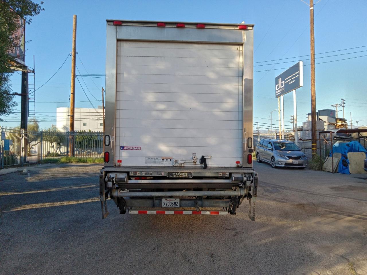 Lot #3302740021 2014 INTERNATIONAL 4000 4300