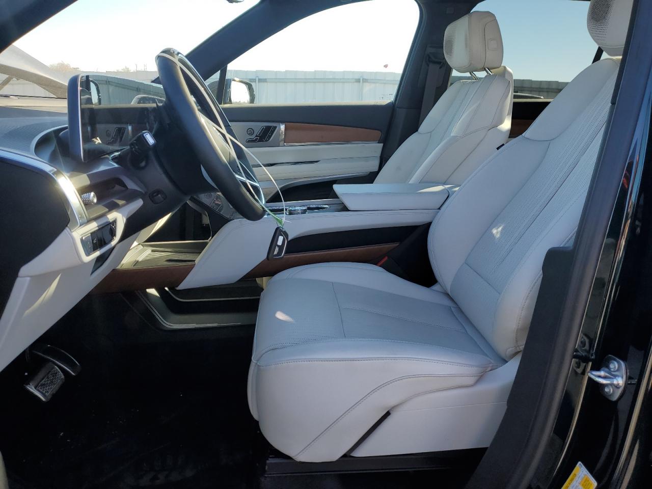 CADILLAC VISTIQ LUXURY