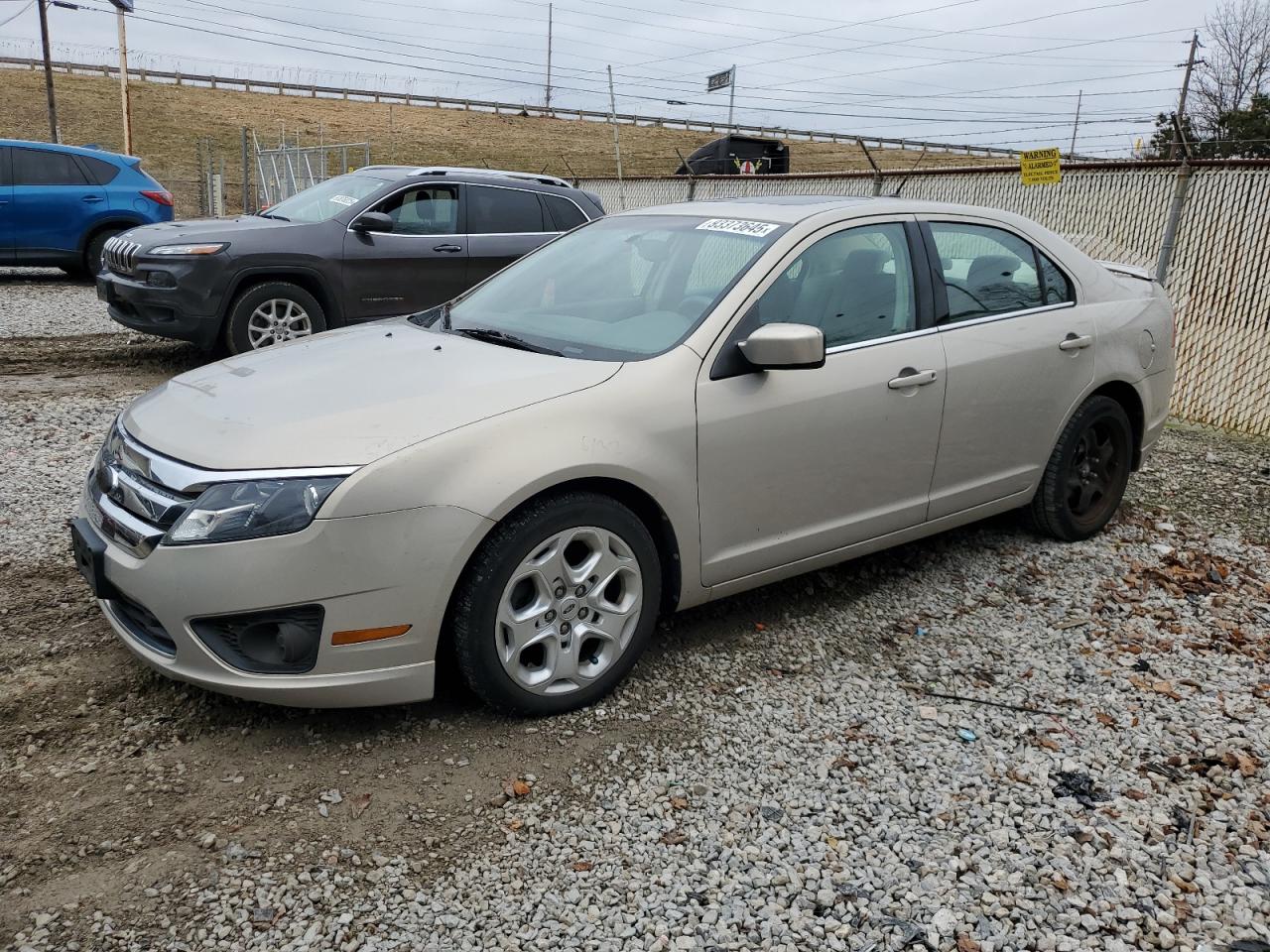 FORD FUSION SE