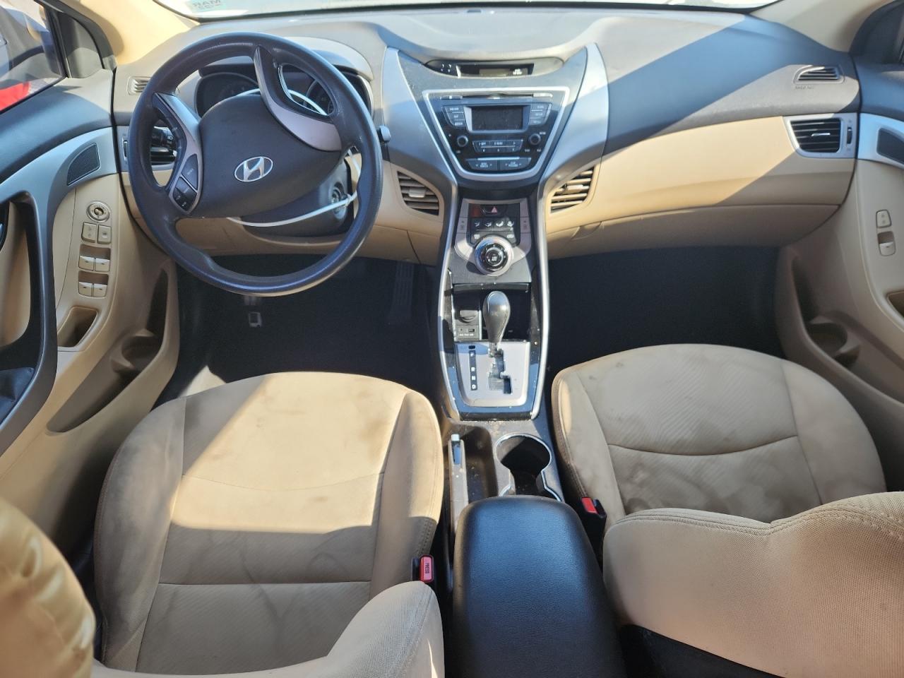HYUNDAI ELANTRA GLS