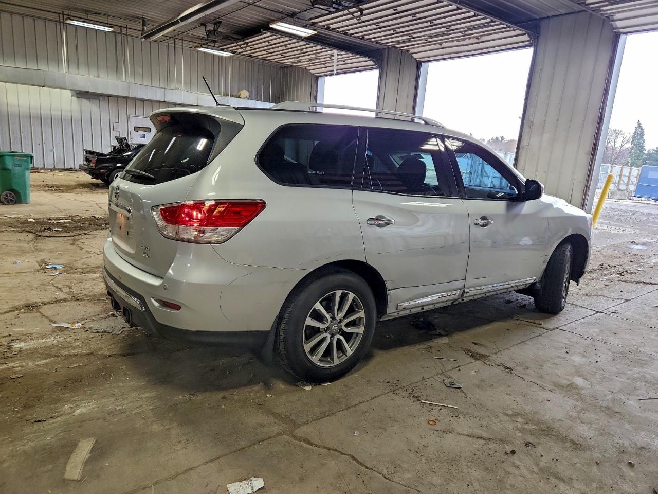 NISSAN PATHFINDER S
