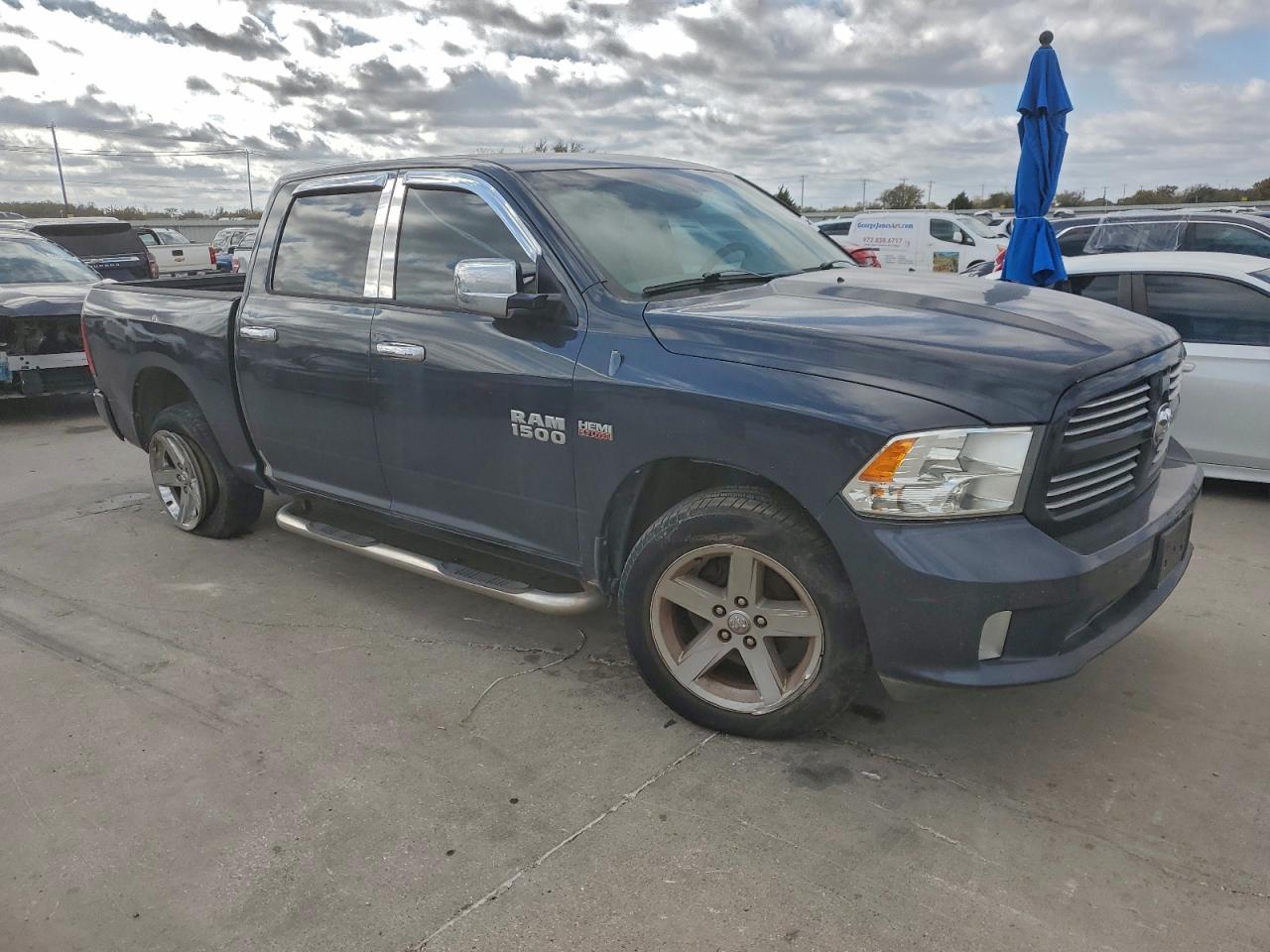 RAM 1500 ST