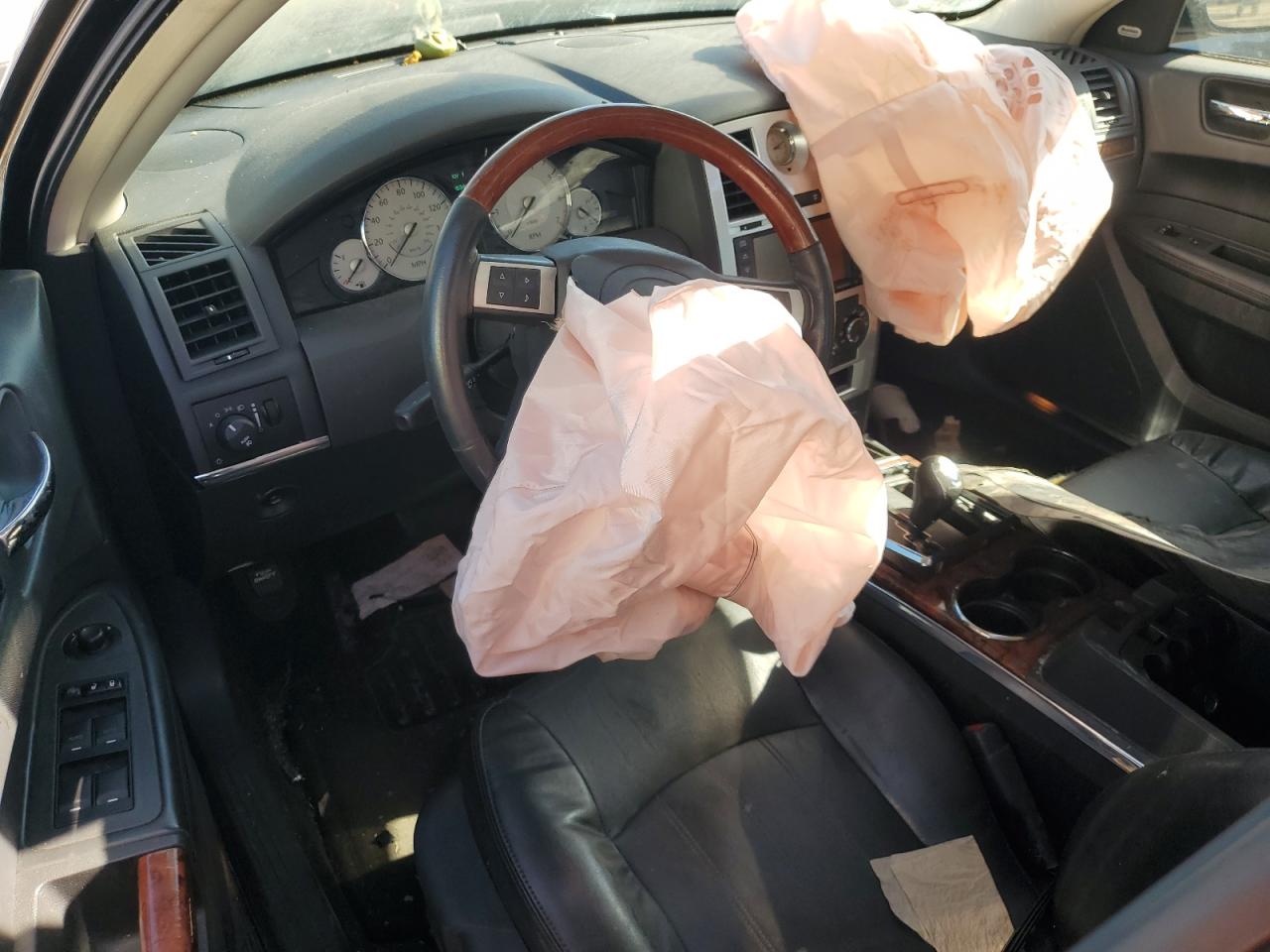 Lot #3282611879 2008 CHRYSLER 300C