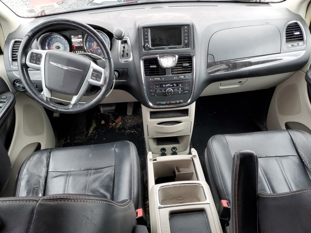 CHRYSLER TOWN & COUNTRY TOURING