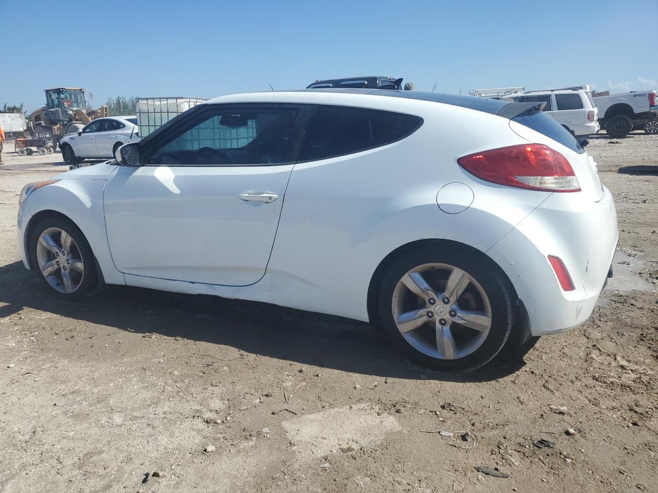 HYUNDAI VELOSTER