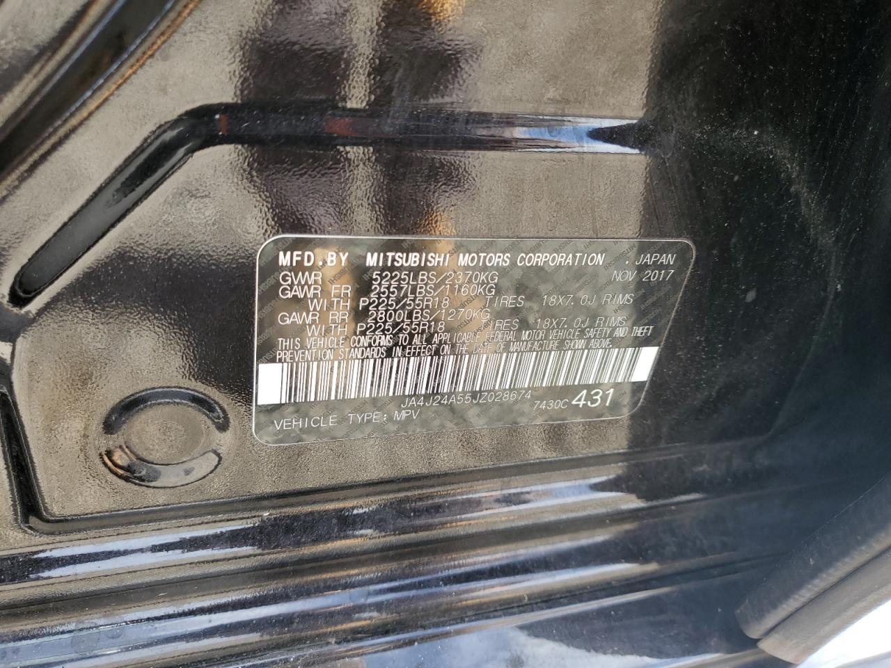 MITSUBISHI OUTLANDER SE