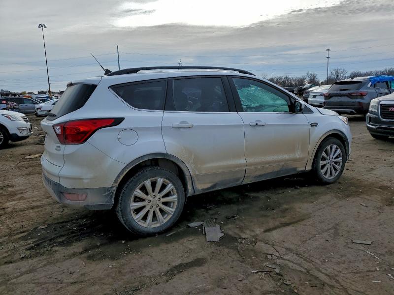 2019 FORD ESCAPE SEL #3305331335