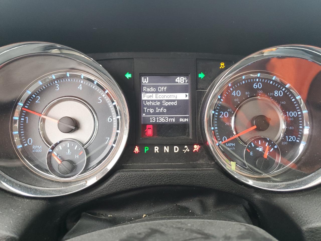 CHRYSLER TOWN & COUNTRY TOURING L