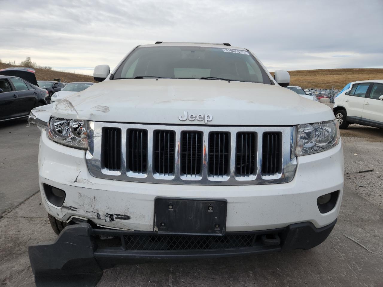 JEEP GRAND CHEROKEE LAREDO