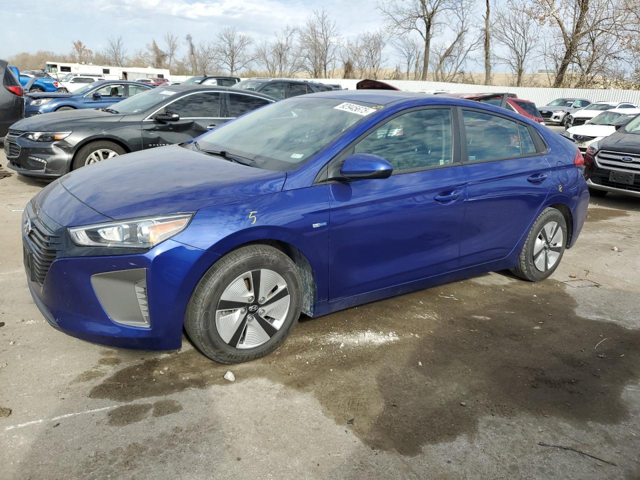 HYUNDAI IONIQ BLUE