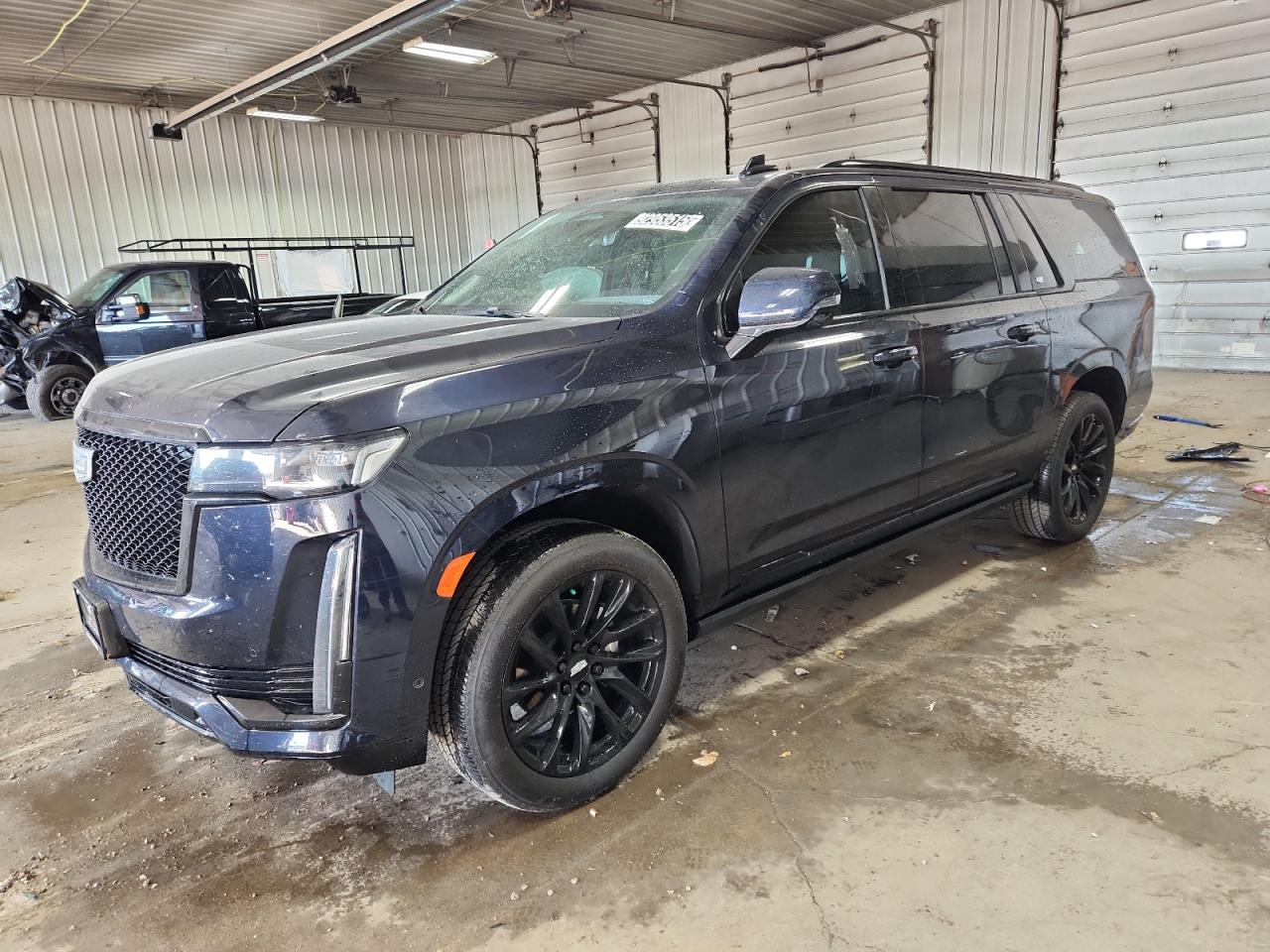 CADILLAC ESCALADE ESV SPORT PLATINUM