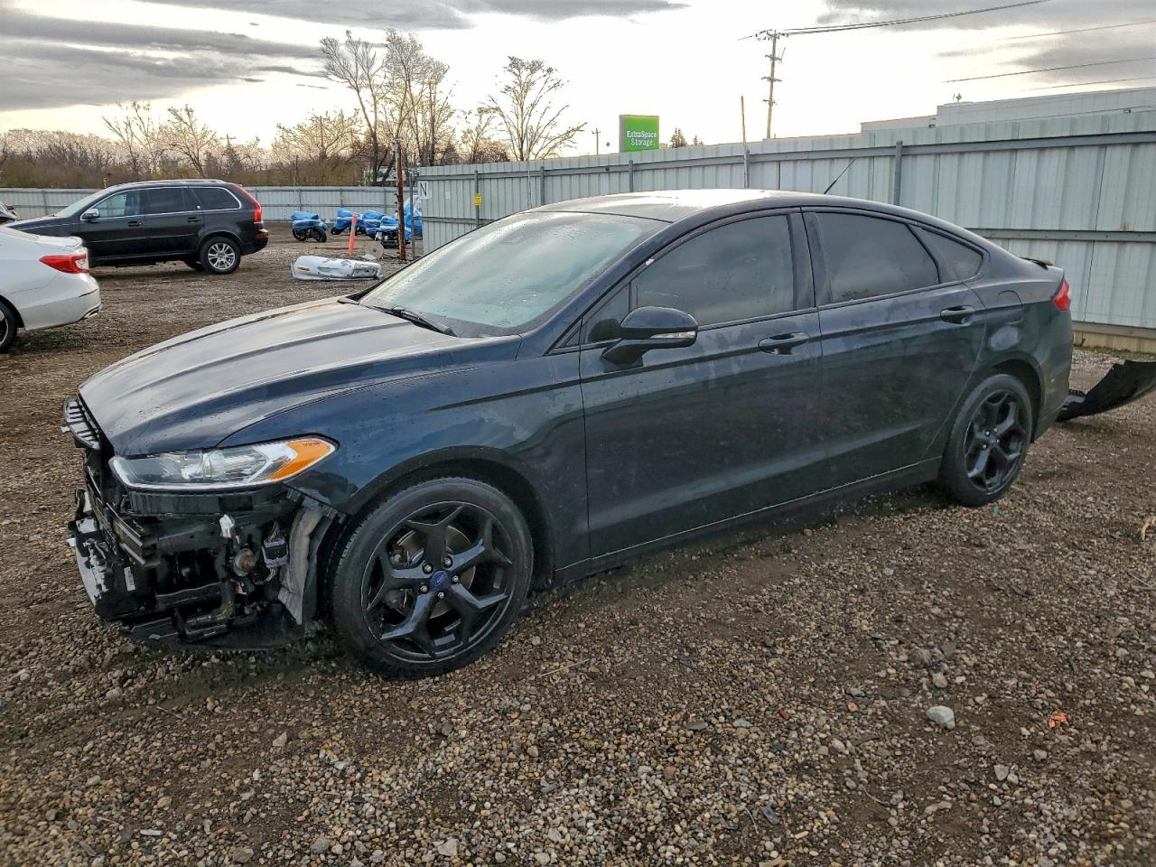 FORD FUSION SE