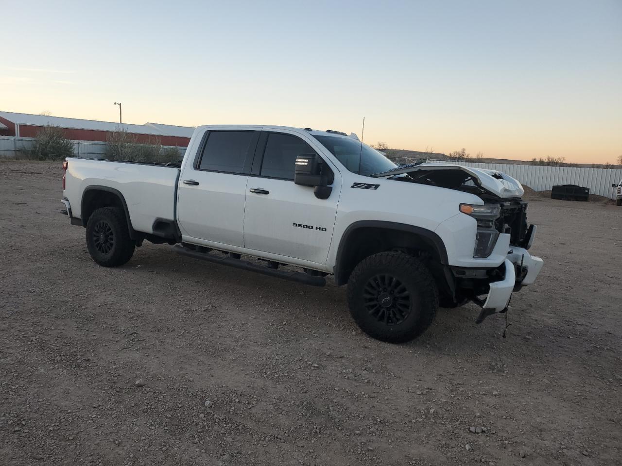 CHEVROLET SILVERADO K3500 LTZ