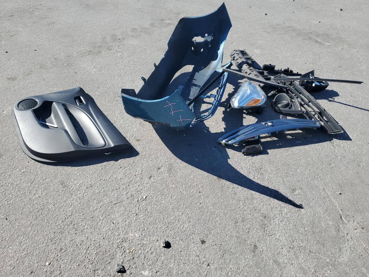 MITSUBISHI MIRAGE G4 ES