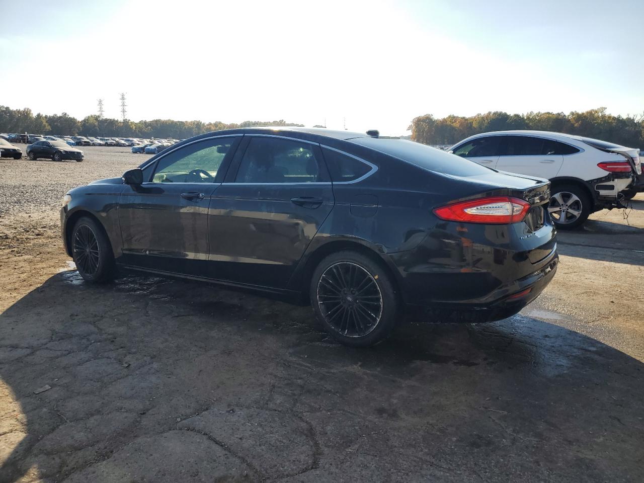 FORD FUSION SE