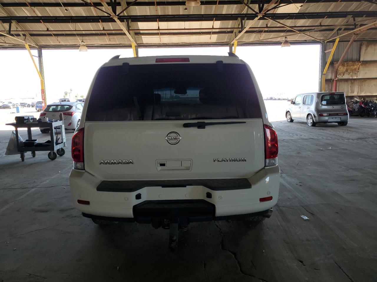 NISSAN ARMADA SV