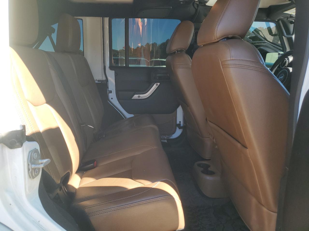 JEEP WRANGLER SAHARA