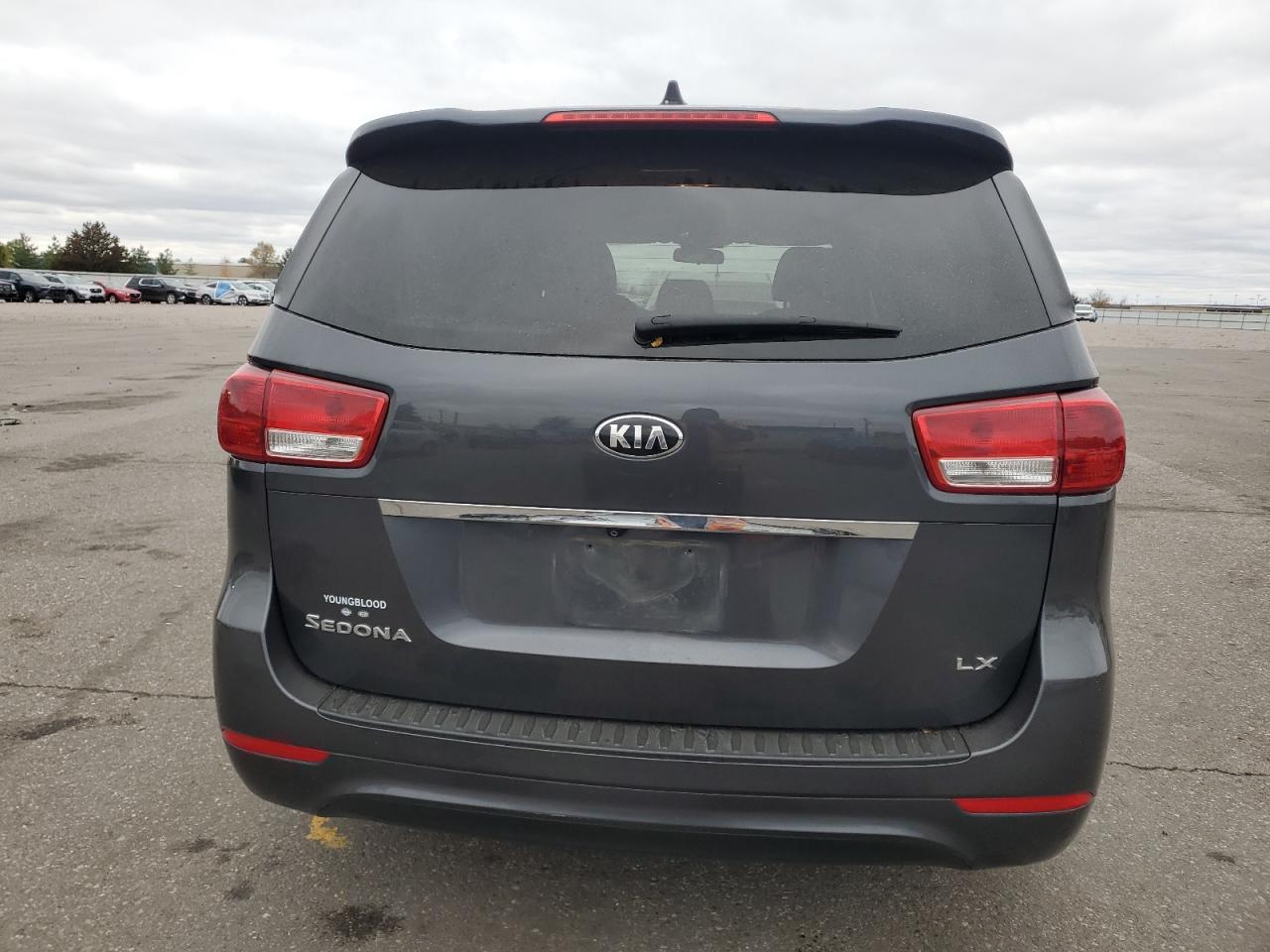 Lot #3298075127 2016 KIA SEDONA LX