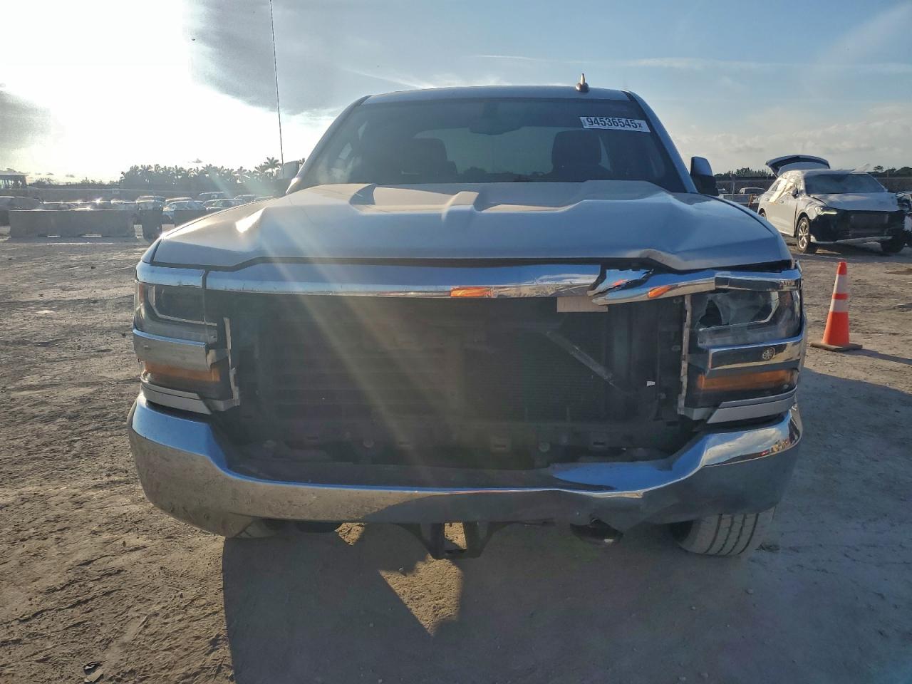 CHEVROLET SILVERADO C1500 LT