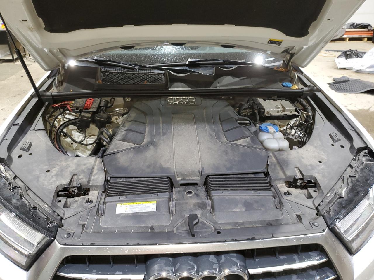 AUDI Q7 PREMIUM PLUS