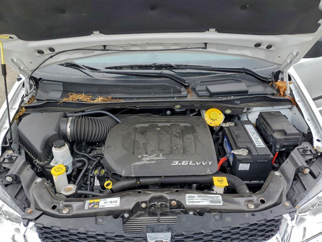 Lot #3317830241 2015 DODGE GRAND CARA