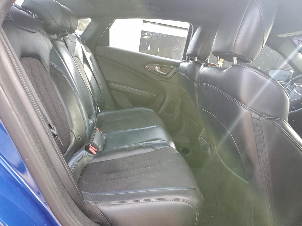 Lot #3301763358 2015 CHRYSLER 200 S